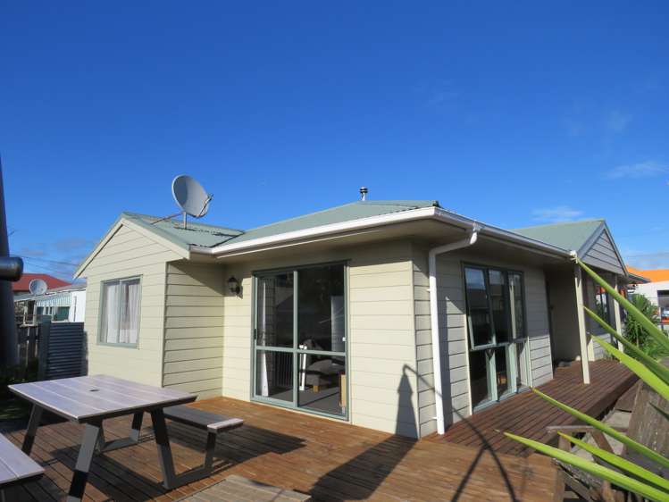 29 Russell Street Westport_13