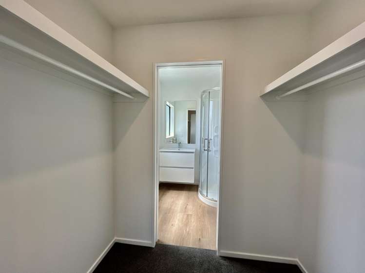 6 Isaacs Lane 11103_8