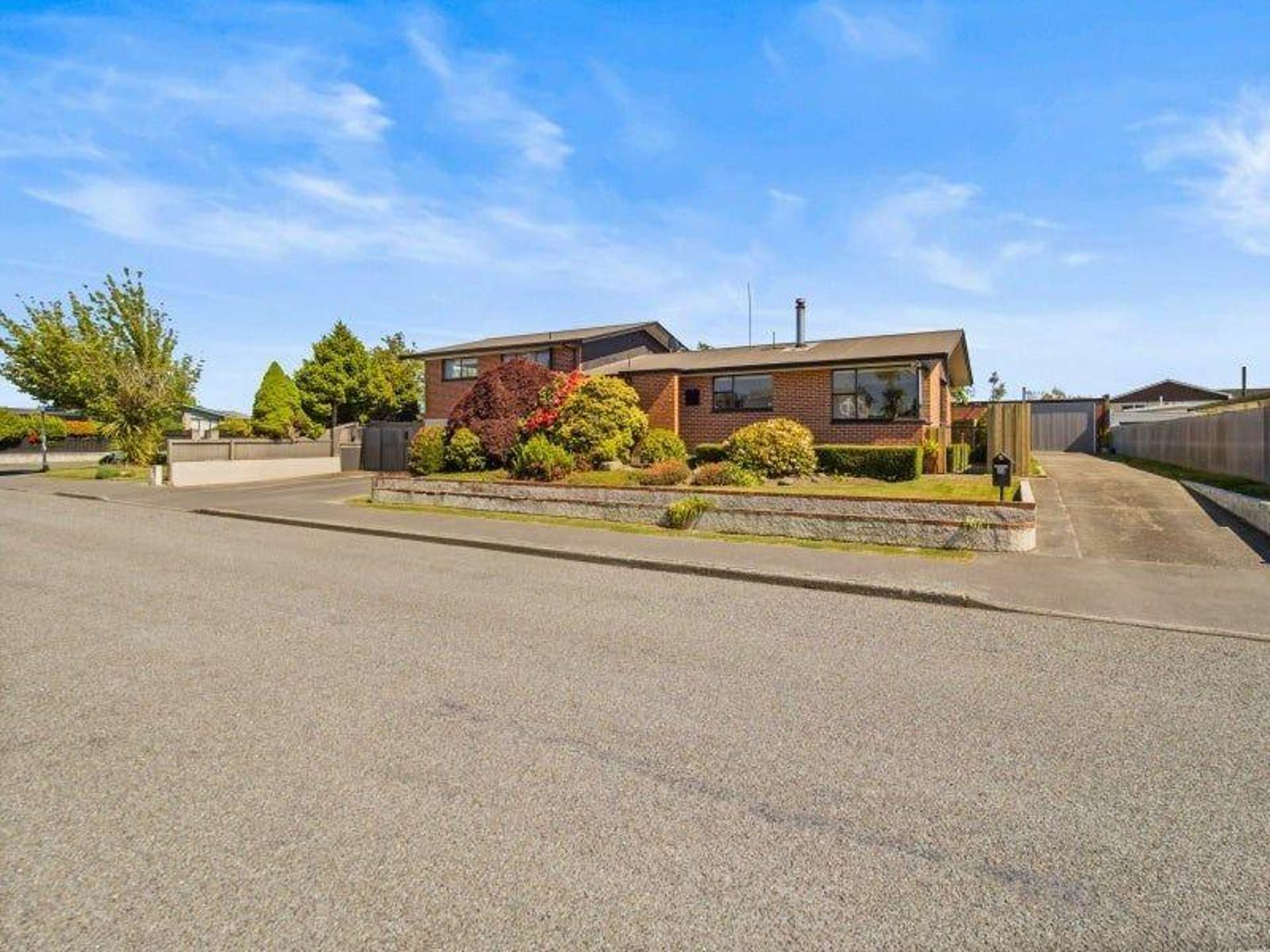 13 Bathurst Street 1383_0