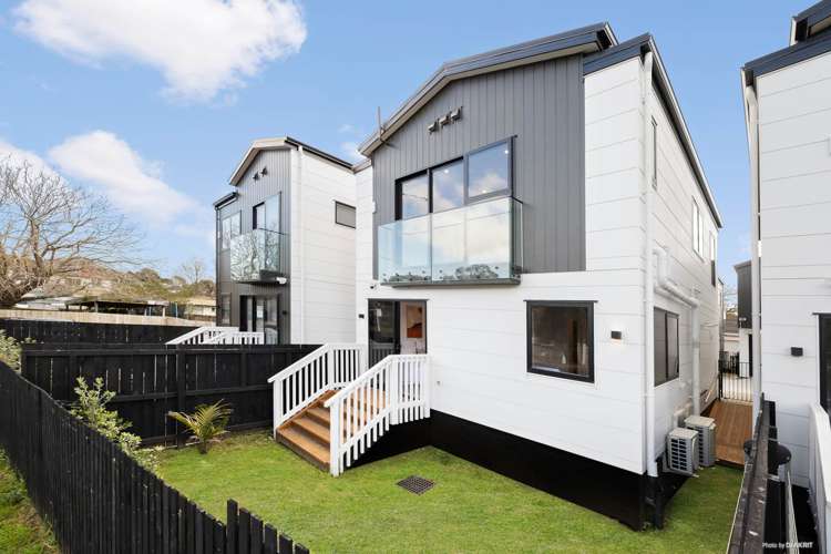 2b Spooner Lane Mount Wellington_0