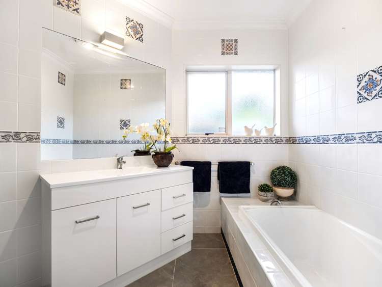 152 Gravatt Road Papamoa Beach_13