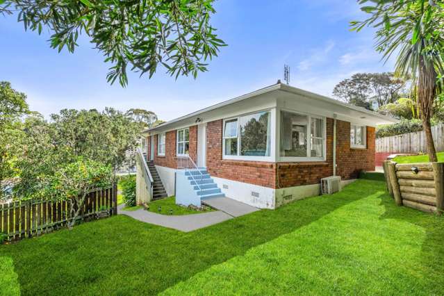2/55 Ayton Drive Totara Vale_2
