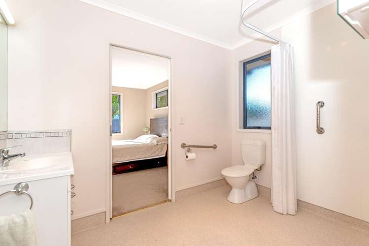 26 Leon Street Riverdale_12