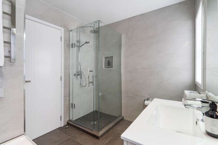 80a Moore Street Howick_16