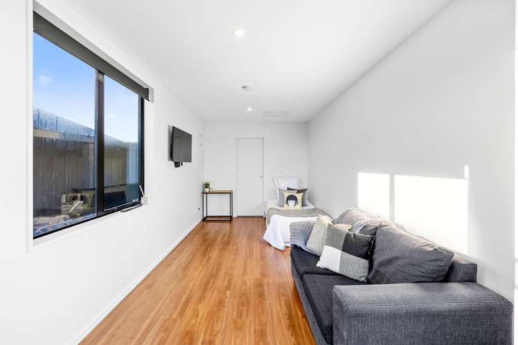 81 Craig Thompson Drive Lincoln_19