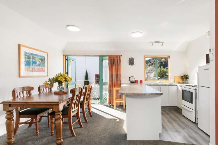 5C Church Street Akaroa_5