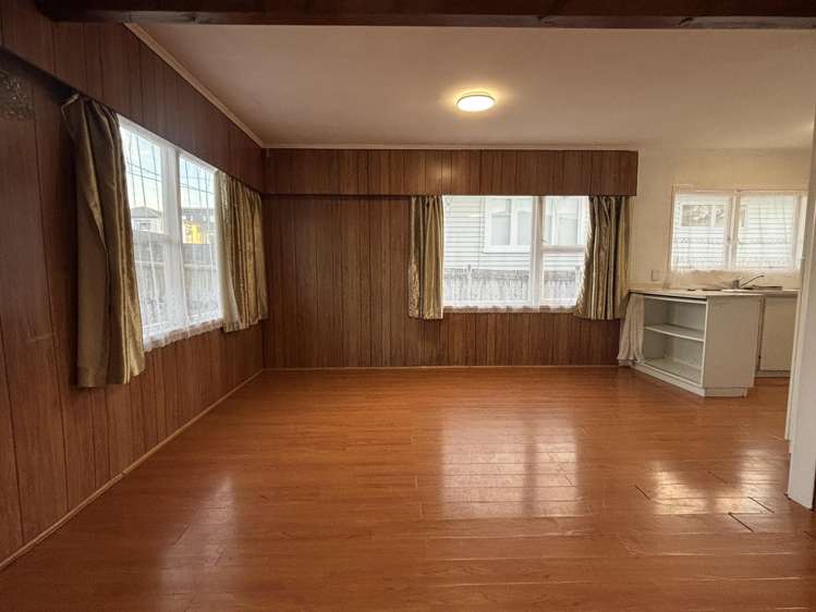 30 Kingdale Rd Henderson_4