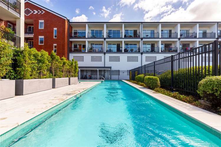 G06/1b Soljak Place Mount Albert_20