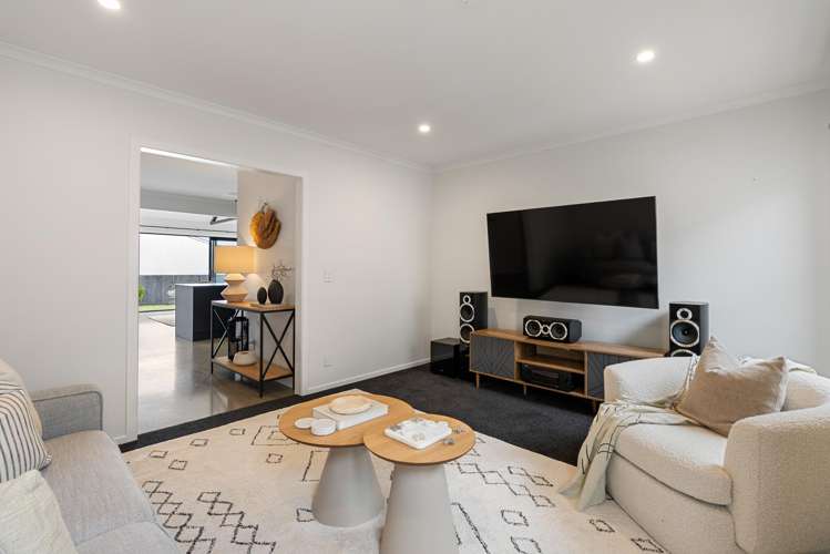 19 Prestbury Grove Churton Park_9