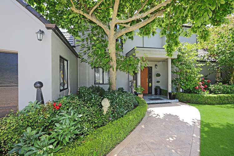 901 Harding Road Camberley_1