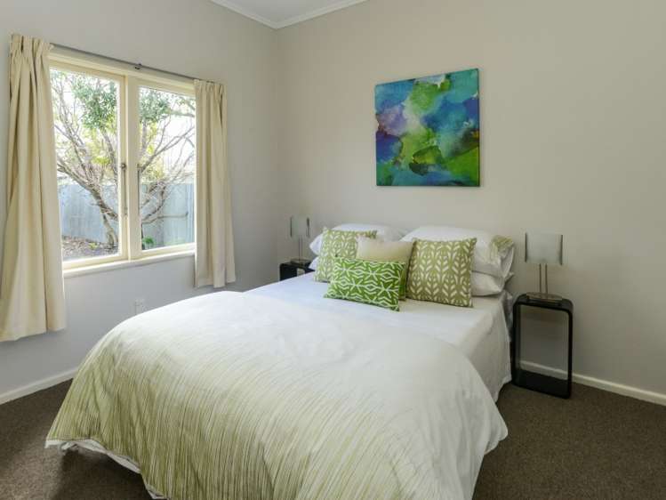 1022 Totara Street Mahora_8