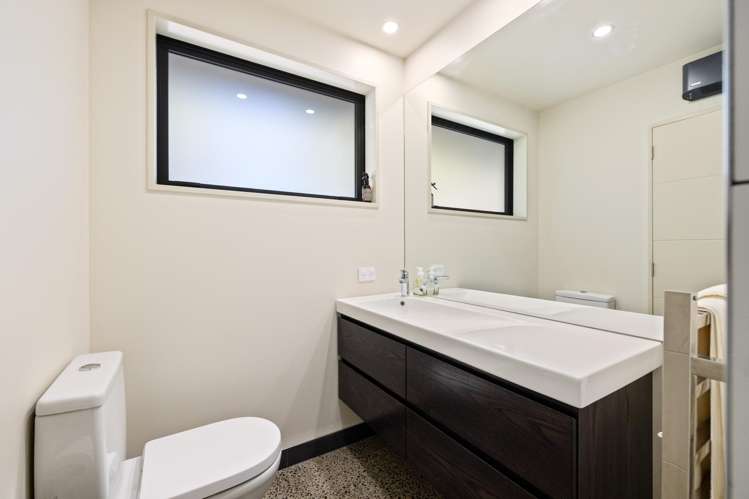 200 Kennedys Bush Road Kennedys Bush_16