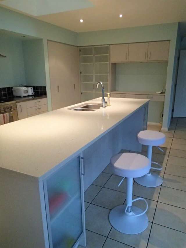 24 Glastonbury Drive Burwood_4