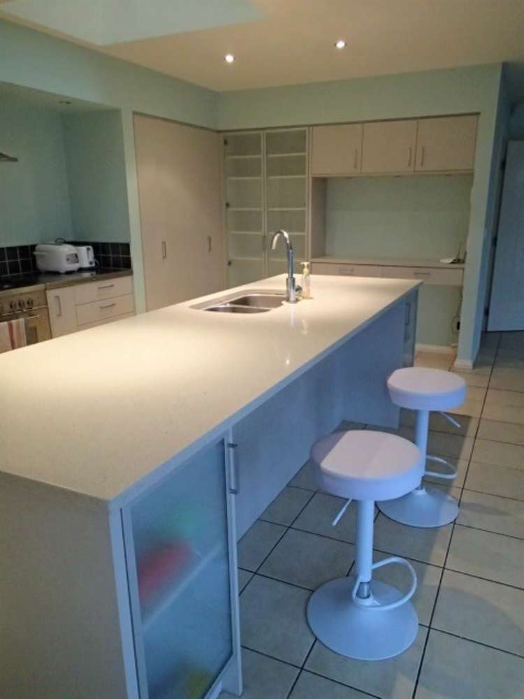 24 Glastonbury Drive Burwood_4