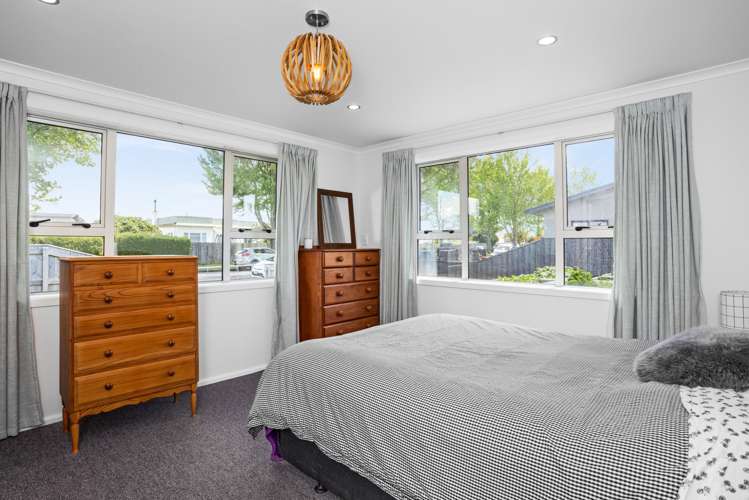 912 Clive Street Akina_5