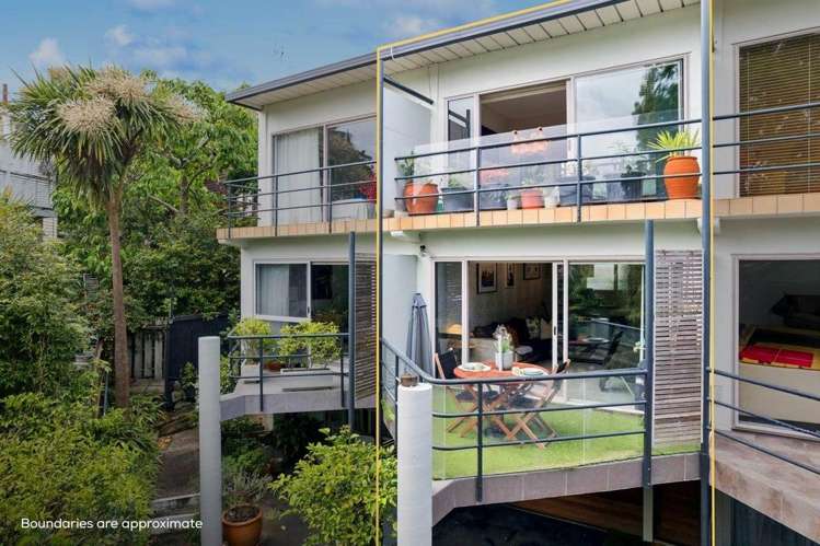 11/6 Sarsfield Street 1685_3