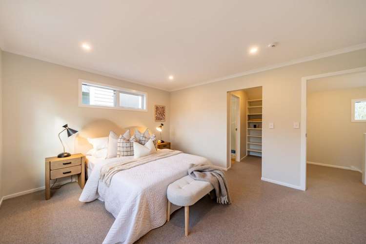 70a Heretaunga Square Silverstream_29