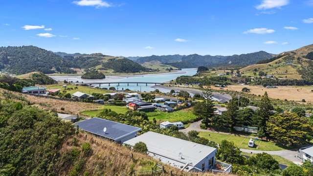 53 North Street Mokau_1