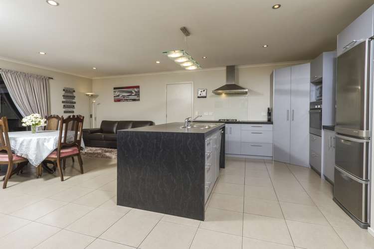 42 Covent Drive Stoke_9