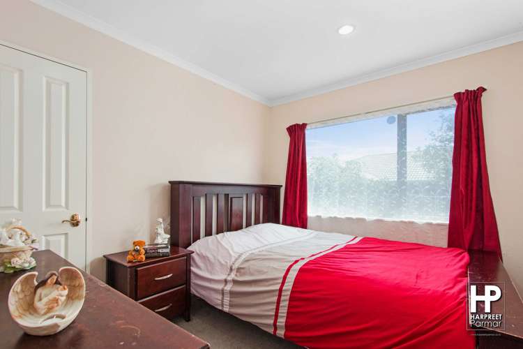 15 Pitt Avenue Clendon Park_4