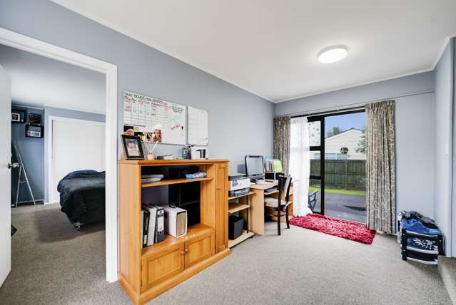 24 Henwood Road Mangere East_4