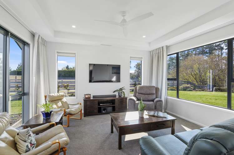 6 Harrier Place Amberley_10