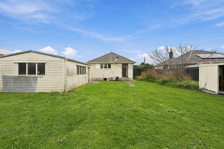 155 Ranolf Street Glenholme_14