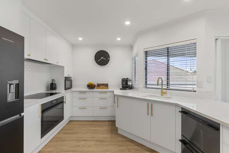 16 Pat Oconnor Place Manurewa_7