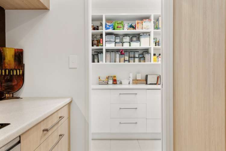 16 Ellesmere Close Pyes Pa_10