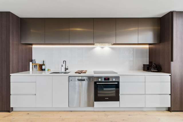 2103/10 Commerce Street Auckland Central_4