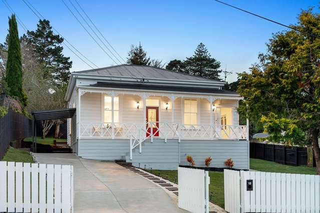 LUXURY RENOVATED VILLA ON FULL 783SQM SITE!