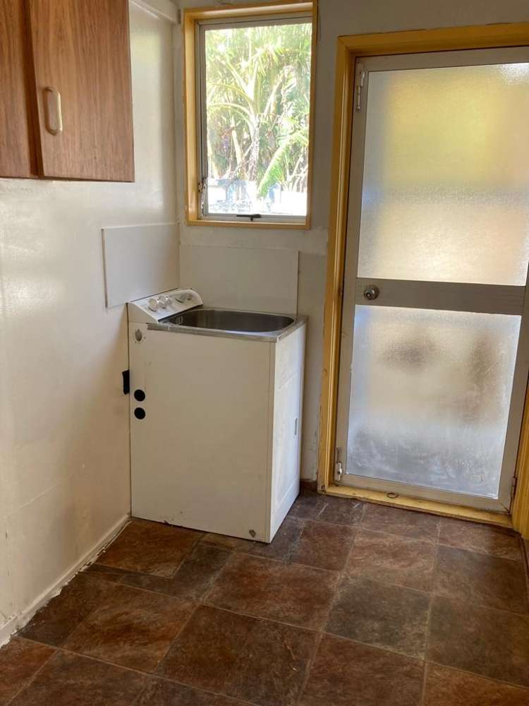 3/3 Etherton Drive Manurewa_8