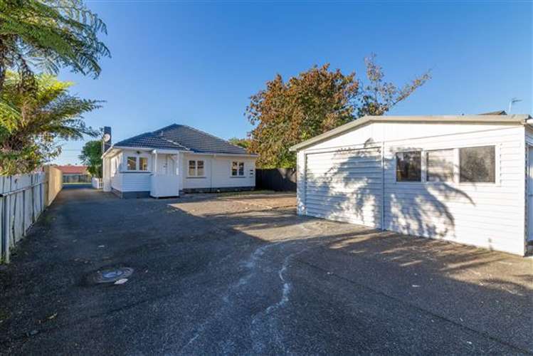 33 Titirangi Road New Lynn_3