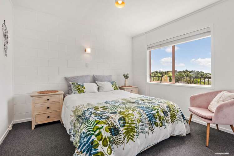 5a Dolbear Street Titirangi_8