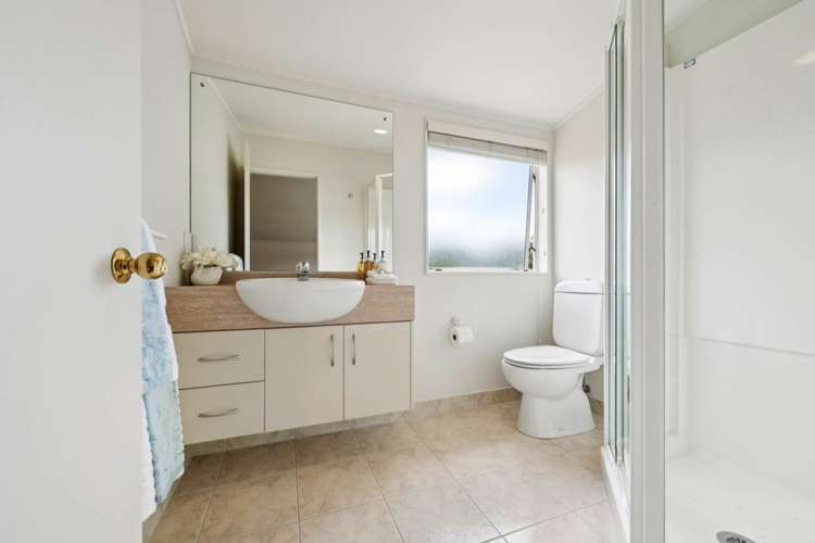 4A Hendrika Court Hobsonville_17