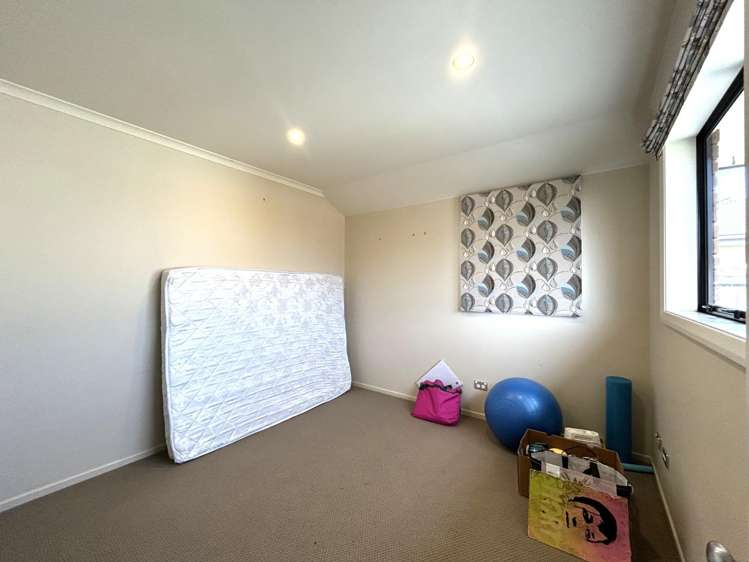 30 Cambelldon Crescent 10816_9