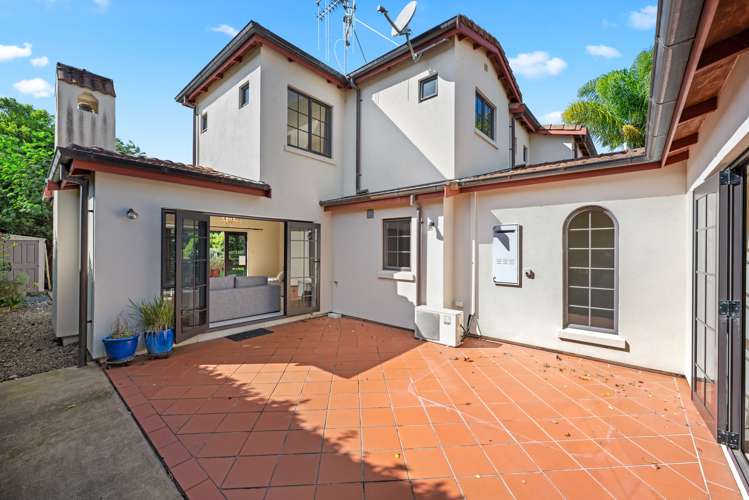 2b Rostrevor Street Hamilton Central_7