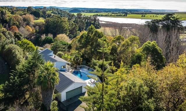 Large Family Home with Pool, Views and Land