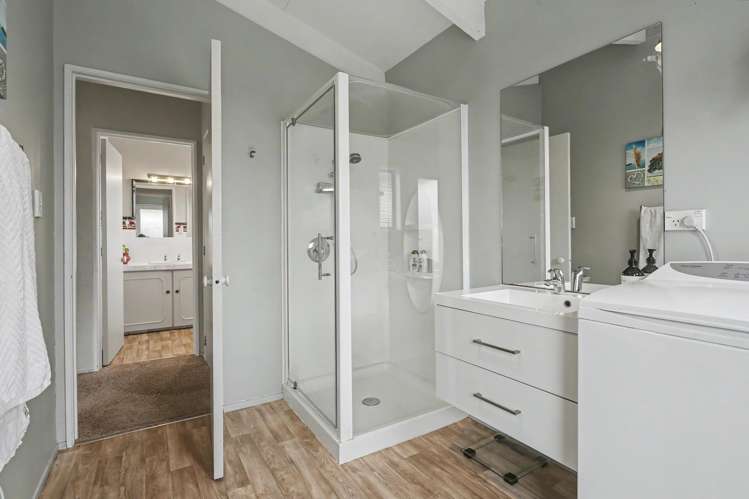 13 Awanui Place Welcome Bay_15