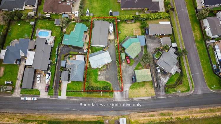 74 Wharf Road Clarks Beach_17