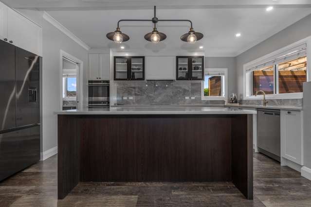 9 Baxters Rise Aotea_4