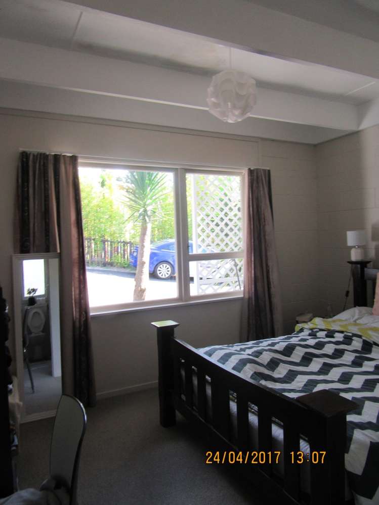 1/86 Divich Avenue Te Atatu South_6