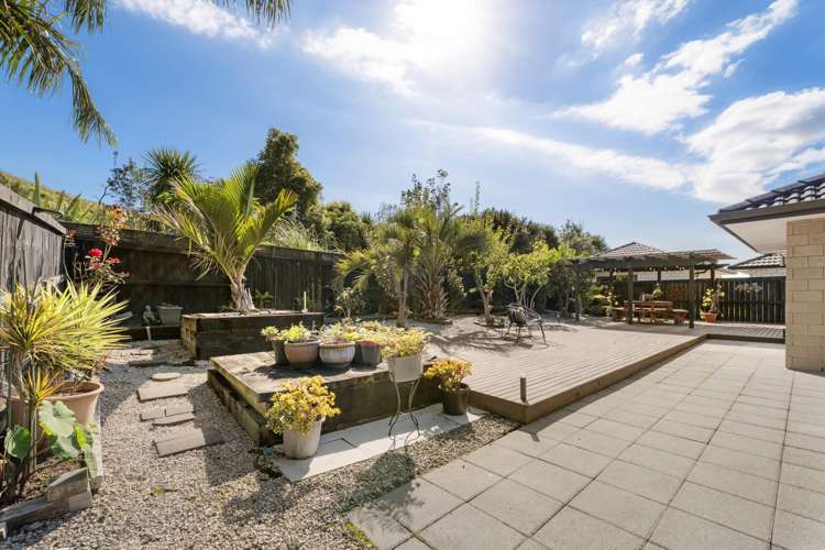 274 Lakes Boulevard Pyes Pa_25