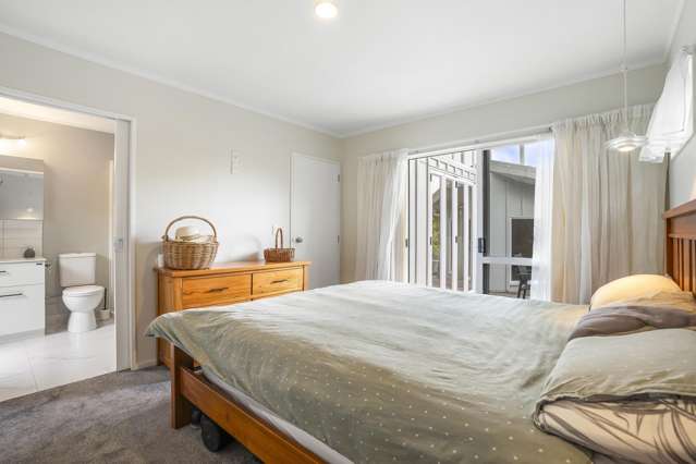 2/3 Tiri View Place Torbay_4