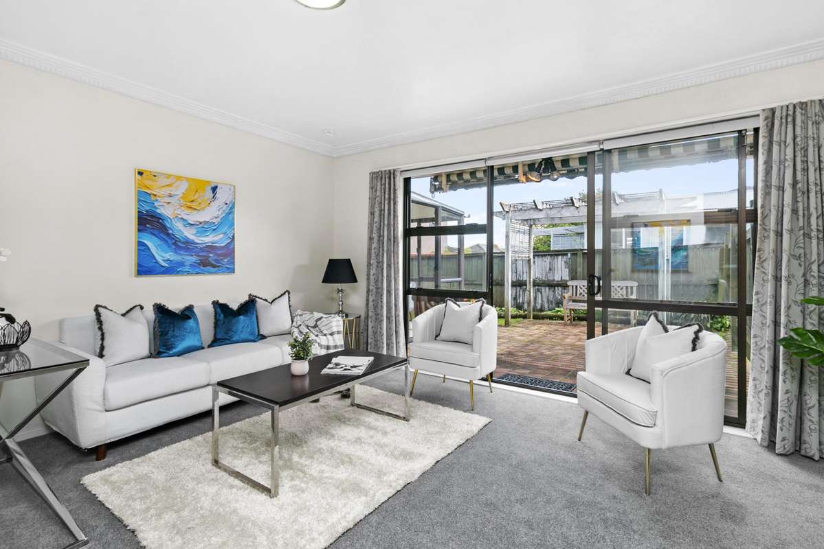 2/15 Clarke Road_2