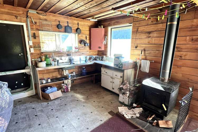 1480 Snowy River Road Ikamatua_15