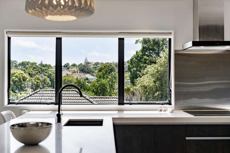 77B Waiatarua Road Remuera_14