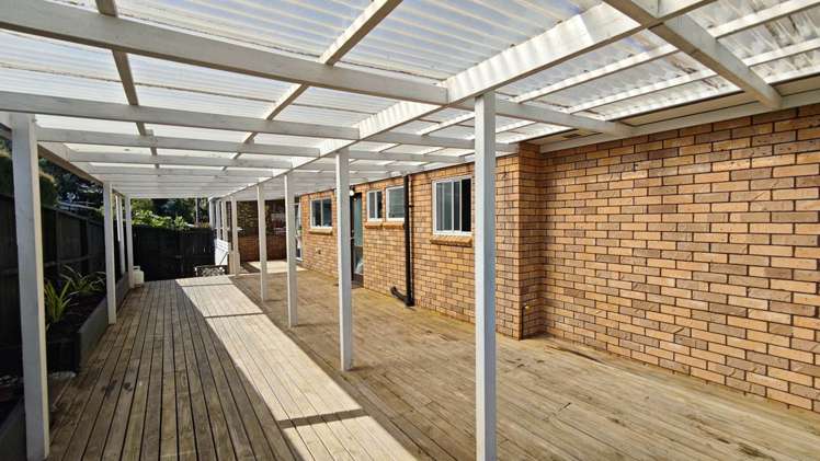 5 Sispara Place Beach Haven_23