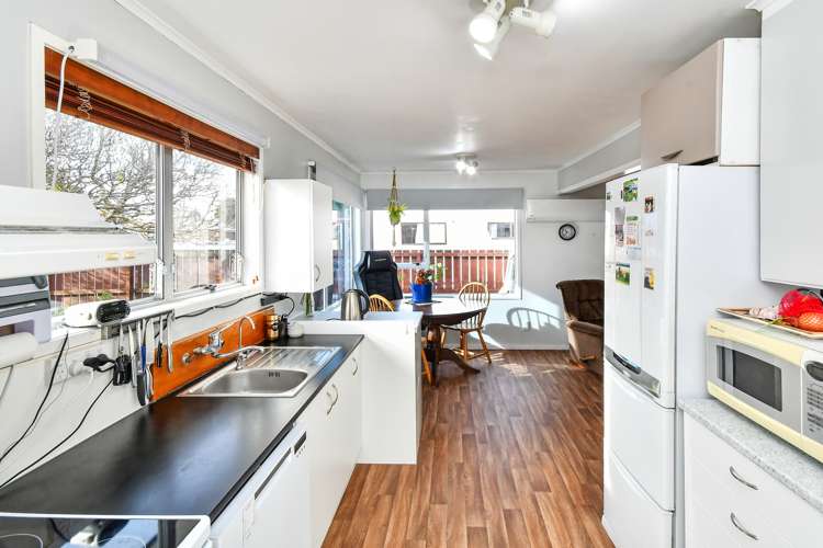 14 Seaward Place Wattle Downs_6