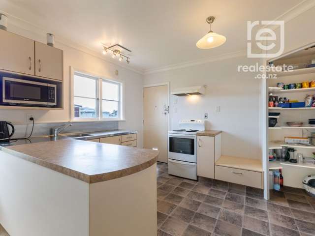 11 Aberdeen Avenue Takaro_2